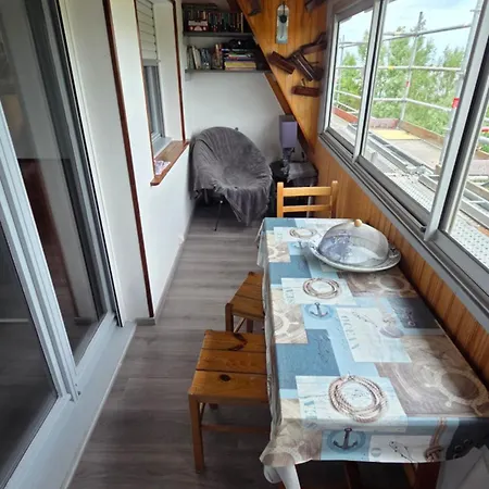 Apartmán En Bord De *